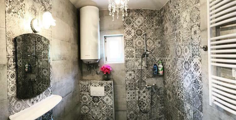 Apartmán Faros Oasis Gdinj Exteriér fotografie
